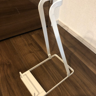 コードレス掃除機用スタンド