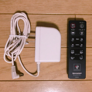 [値下げしました]プラズマクラスター スリムイオンファン(ホワイト)の画像