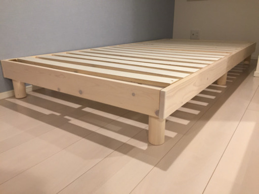 【ほぼ未使用】北欧系のオシャレベッドフレーム