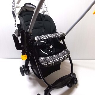 ○○送料無料 対面 ボトルホルダー付き！ (GRACO) ベビーカー○○