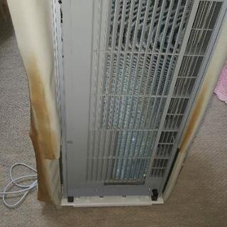 窓用ルームエアコン