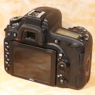 ★極上美品＆ショット数8579回極小＆16GBSD付★ニコン D750 トリプルレンズセットの画像