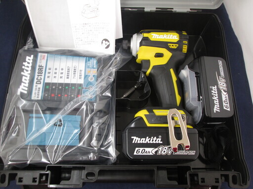 マキタ　インパクトドライバ　TD171DRGXFY　限定色　未使用