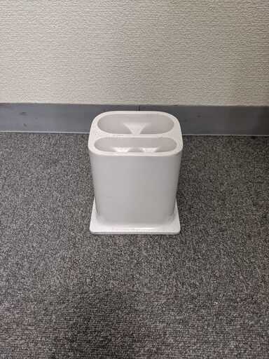 陶器製傘立て