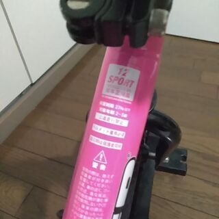 ストライダー　ピンク　伸縮パーツ付　スタンド付の画像