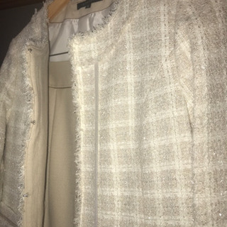値下げします！Lautreamont  スーツ　サイズ40の画像