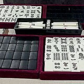 【リサイクルストアスターズ城西店】ケース付き！！麻雀牌　セット