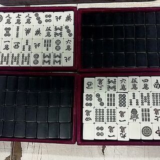 【リサイクルストアスターズ城西店】ケース付き！！麻雀牌　セットの画像