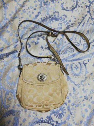 レディース　Coach ショルダーバッグ
