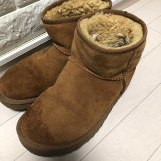 アグ　ブーツ　25センチ