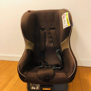 車用チャイルドシート