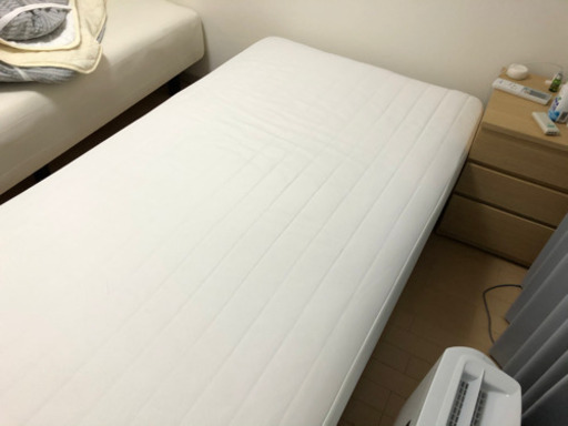 無印　シングルベッド　脚付きマットレス　ポケットコイル