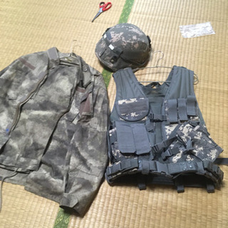 サバイバルゲーム　服