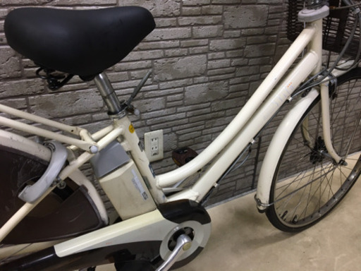 東京23区配達無料　新基準  ブリジストン  アシスタスティラ　4Ah リチウム 電動自転車 中古　26インチ★★★