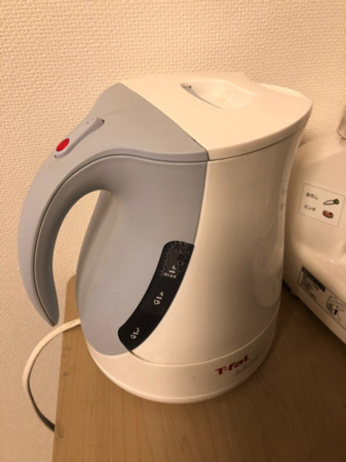 電気ケトル　ティファール　2011年ごろ購入　動作確認済み