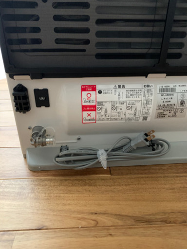 リンナイガスファンヒーター　ほぼ新品　