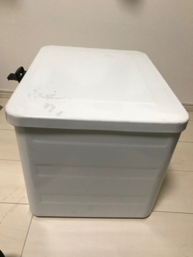 リアボックス