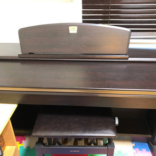 電子ピアノ　YAMAHA クラビノーバCLP130の画像