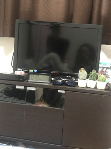 取引中テレビ、テレビ台、ブルーレイ3点セット