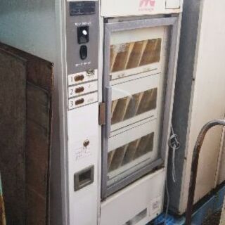 業務用 サンデン3セレ牛乳ビン自動販売機 約14台の画像