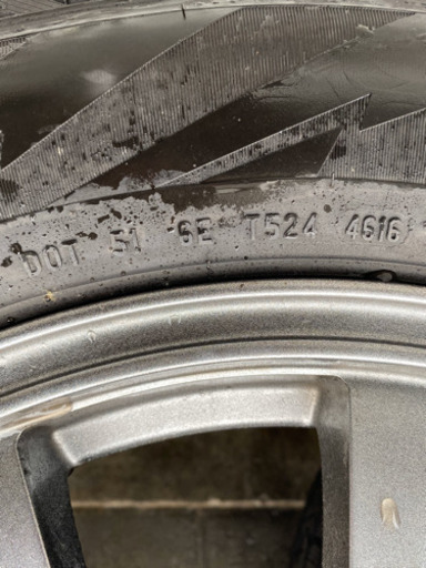 値下げしました！ピレリスタッドレスタイヤセット