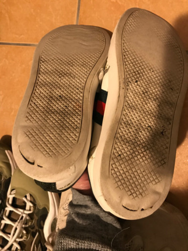 gucci  グッチ　スニーカー中古