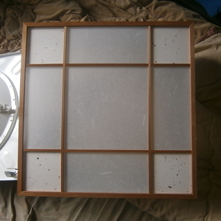 古い照明器具を安く譲ります。