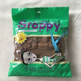 太もも丈のストッキング