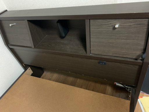 シックなシングルベッド【値下げ交渉可能！】