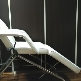 エステベッド（中古）※引き取りに来れる方限定