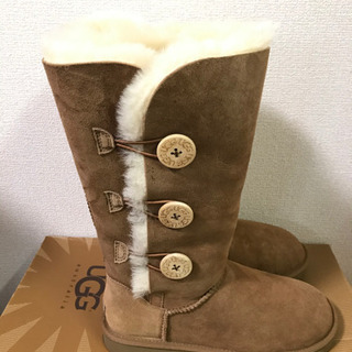 アグ UGG ブーツ ムートンブーツ ベイリーボタン トリプレット