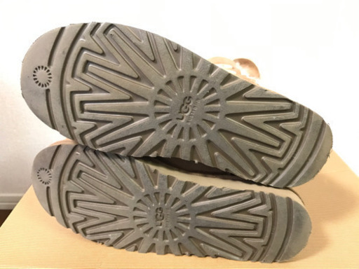 アグ UGG ブーツ ムートンブーツ ベイリーボタン トリプレット