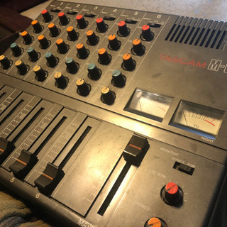 ビンテージ　TASCAM M-06 ミキサーの画像