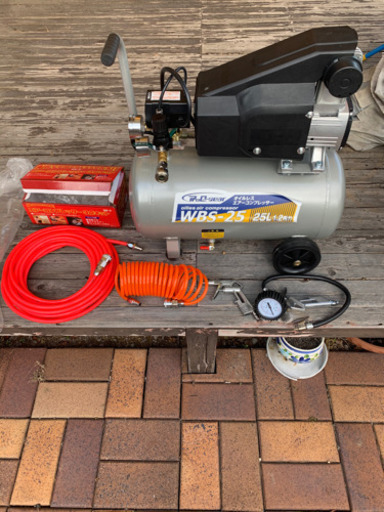 【取引済‼️】エアーコンプレッサ４点セット‼️