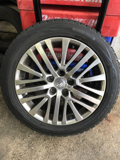 スタッドレスタイヤ、ホイール4本セット(^^)