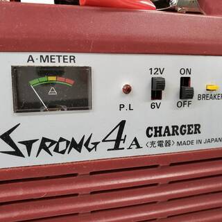 B61　交渉中　バッテリーチャージャー　バッテリー充電器　STRONG4A　動作品！の画像