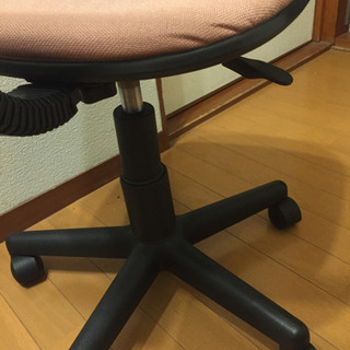 パソコンデスク、もらってくださいの画像