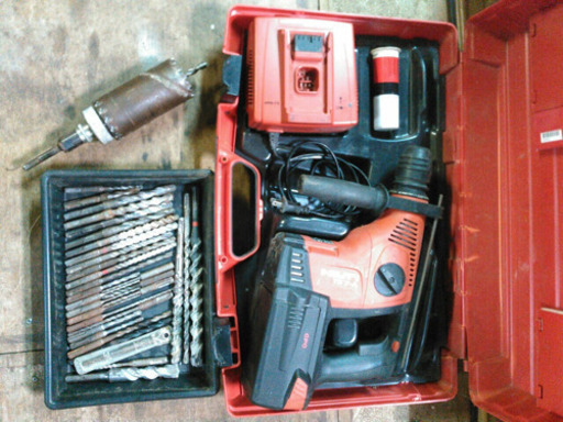 ヒルティーTE7A 充電ハンマードリル