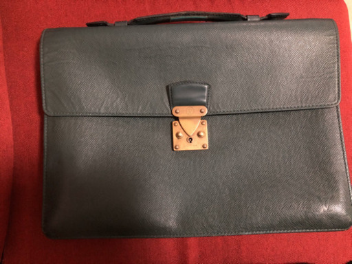 ヴィトンのエピ　ブリーフケース