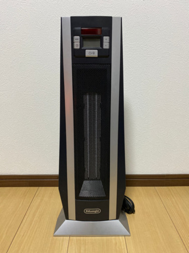 【お取引中】デロンギ タワー セラミック ファンヒーター 首振り DeLonghi