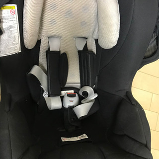 チャイルドシート　新生児から　エールべべの画像