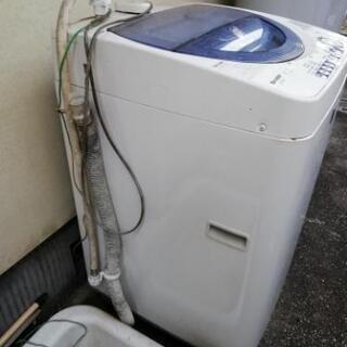 2005年版洗濯機の画像