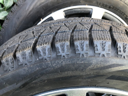 スタッドレス