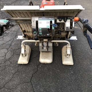 現状渡し ジャンク扱い クボタ 2条田植え機 レインボー ゆうターン SP