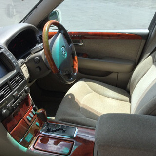 セルシオ30前期 ナンバー、アルミ無 車体のみの画像