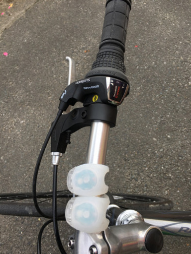 定価3.2万円 使用期間1ヶ月のみ HEAD 700C クロスバイク 鍵付き