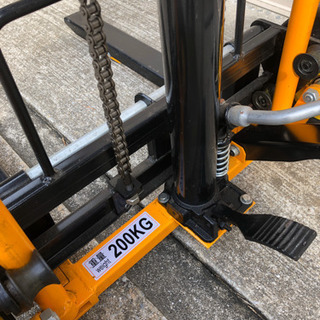 【取引中】ハンドリフト　200kg