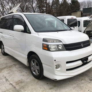 トヨタ ヴォクシー　9万キロ
