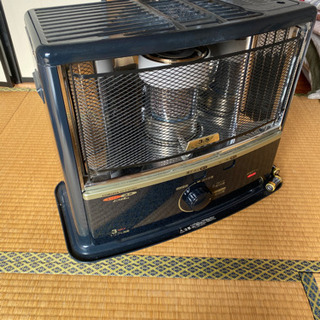 石油ストーブの画像