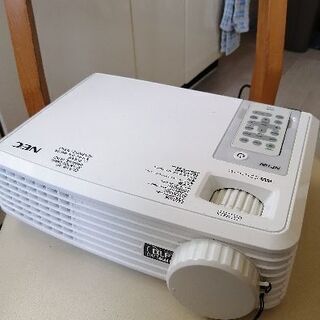格安！NEC 液晶プロジェクター「NP100J」